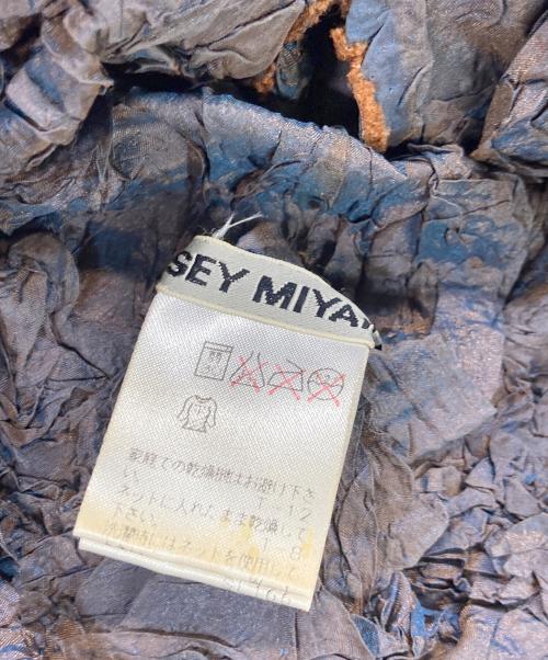 ISSEY MIYAKE（イッセイミヤケ）ISSEY MIYAKE (イッセイミヤケ) 99AW 変形プリーツカットソー グレー サイズ:Mの古着・服飾アイテム