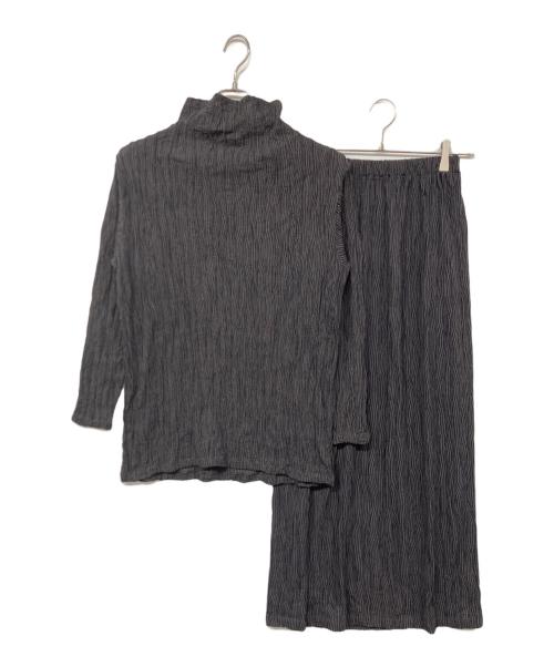 JURGEN LEHL（ヨーガンレール）JURGEN LEHL (ヨーガンレール) プリーツカットソー プリーツスカート セットアップ グレー サイズ:Mの古着・服飾アイテム