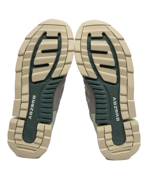 NEW BALANCE（ニューバランス）NEW BALANCE (ニューバランス) AURALEE (オーラリー) コラボスニーカー ベージュ サイズ:28.5 未使用品の古着・服飾アイテム