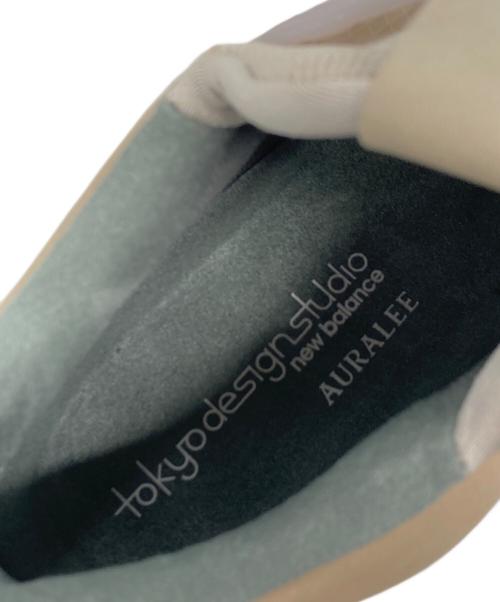 NEW BALANCE（ニューバランス）NEW BALANCE (ニューバランス) AURALEE (オーラリー) コラボスニーカー ベージュ サイズ:28.5 未使用品の古着・服飾アイテム