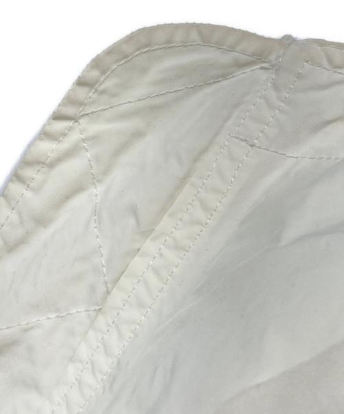 UNUSED（アンユーズド）UNUSED (アンユーズド) US1125 レースアップノーカラーブルゾン ホワイトの古着・服飾アイテム