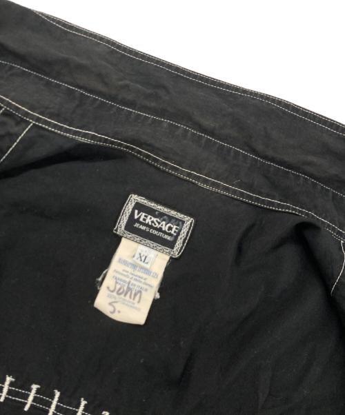 VERSACE JEANS COUTURE（ヴェルサーチ ジーンズクチュール）VERSACE JEANS COUTURE (ヴェルサーチ ジーンズクチュール) 90`sデザインステッチシャツ ブラック サイズ:XLの古着・服飾アイテム