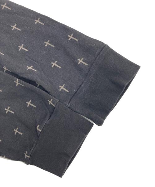 UNDERCOVERISM（アンダーカバーイズム）UNDERCOVERISM (アンダーカバーイズム) クロスプリントカットソー ブラック サイズ:Mの古着・服飾アイテム