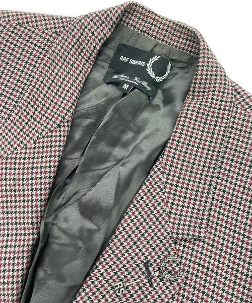 FRED PERRY（フレッドペリー）FRED PERRY (フレッドペリー) RAF SIMONS (ラフシモンズ) コラボテーラードジャケット ブラック×レッド サイズ:Ｍの古着・服飾アイテム