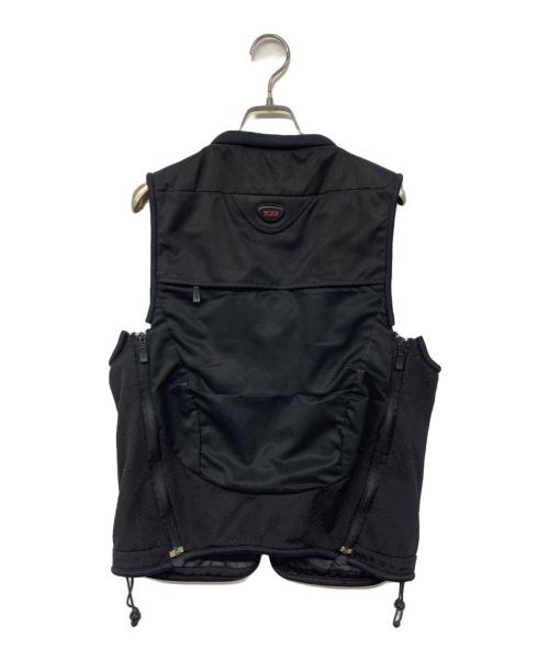 TUMI（トゥミ）TUMI (トゥミ) トラベルベスト ブラック サイズ:S/Mの古着・服飾アイテム