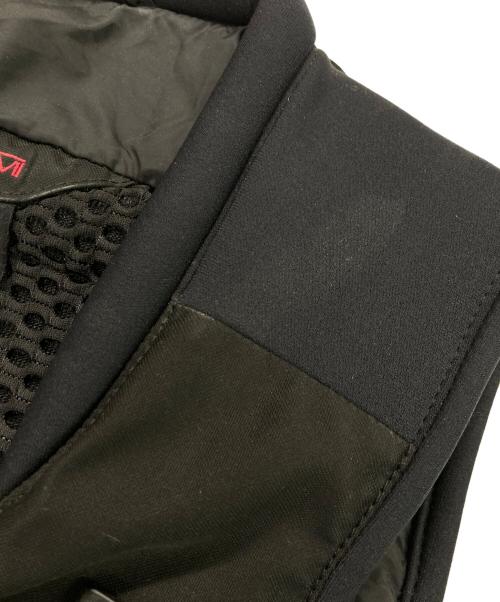 TUMI（トゥミ）TUMI (トゥミ) トラベルベスト ブラック サイズ:S/Mの古着・服飾アイテム