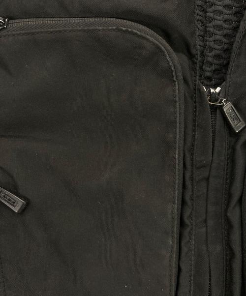 TUMI（トゥミ）TUMI (トゥミ) トラベルベスト ブラック サイズ:S/Mの古着・服飾アイテム