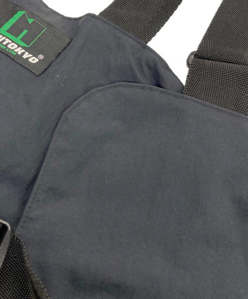 NON TOKYO（ノントーキョー）NON TOKYO (ノントーキョー) FRILL FIELD VEST / ナイロンベスト ブラック サイズ:FREEの古着・服飾アイテム