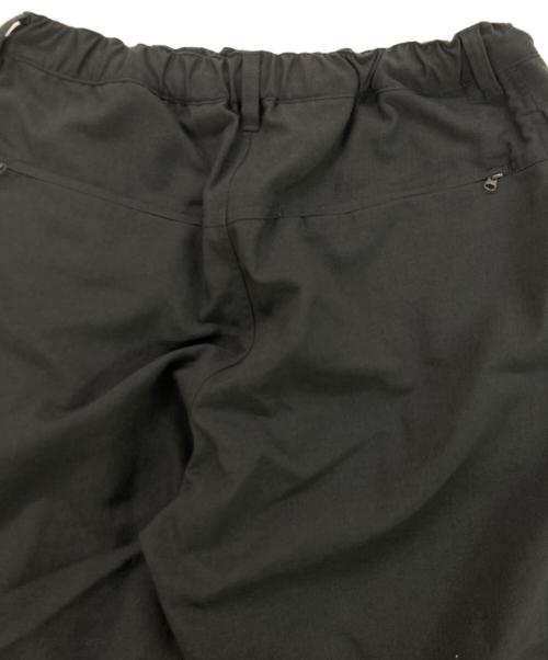 PWA（プア）PWA (プア) POLYVALENT RESORT PT スラックス グレー サイズ:Mの古着・服飾アイテム