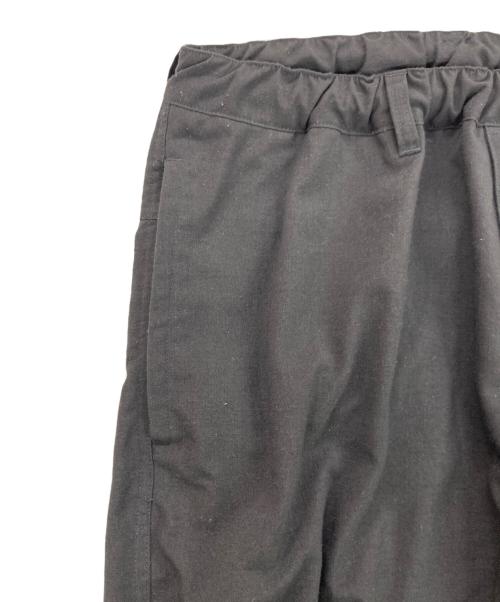 PWA（プア）PWA (プア) POLYVALENT RESORT PT スラックス グレー サイズ:Mの古着・服飾アイテム