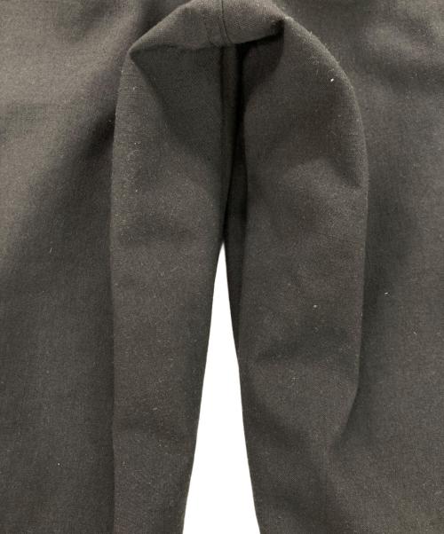 PWA（プア）PWA (プア) POLYVALENT RESORT PT スラックス グレー サイズ:Mの古着・服飾アイテム