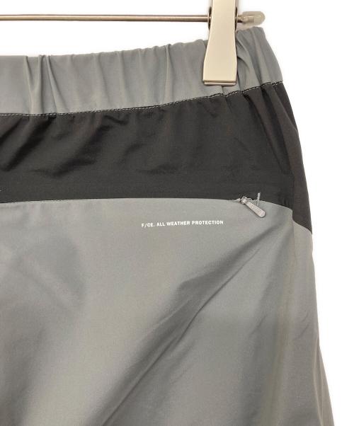 F/CE.（エフシーイー）F/CE. (エフシーイー) AQUAX STRETCH CHANGEOVER PANTS / アクアックス ストレッチ チェンジオーバー パンツ グレー サイズ:Mの古着・服飾アイテム