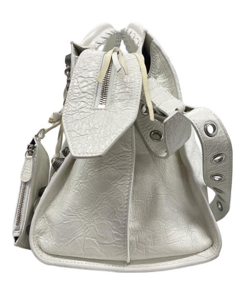 BALENCIAGA（バレンシアガ）BALENCIAGA (バレンシアガ) NEO CAGOLE CITY ホワイトの古着・服飾アイテム
