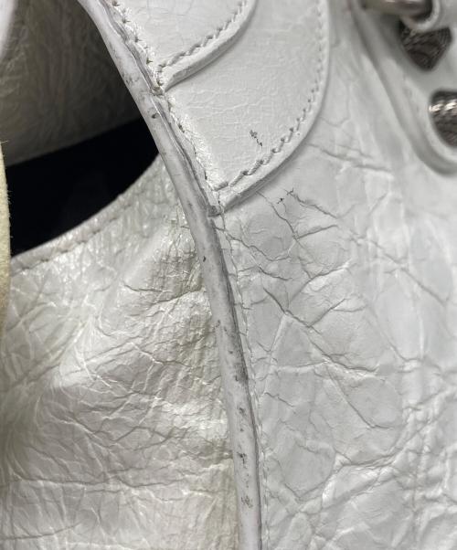 BALENCIAGA（バレンシアガ）BALENCIAGA (バレンシアガ) NEO CAGOLE CITY ホワイトの古着・服飾アイテム