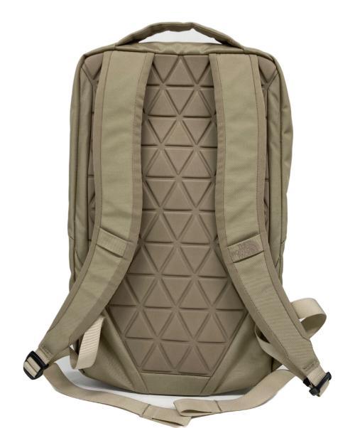 THE NORTH FACE（ザ ノース フェイス）THE NORTH FACE (ザ ノース フェイス) Shuttle Daypack / シャトルデイパック ベージュの古着・服飾アイテム