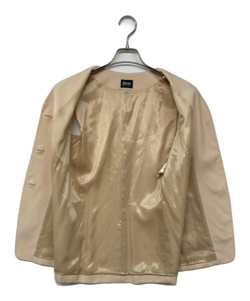 HERNO（ヘルノ）HERNO (ヘルノ) ボタンジレ ベージュ サイズ:40の古着・服飾アイテム