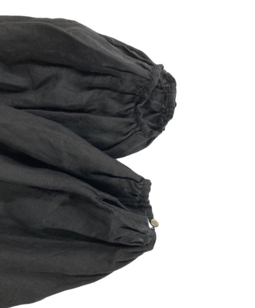 universal tissu（ユニバーサルティシュ）UNIVERSAL TISSU (ユニバーサルティシュ) ギャザースリーブリネンワンピース インディゴ サイズ:記載なしの古着・服飾アイテム