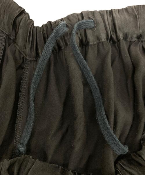 COMME des GARCONS COMME des GARCONS（コムデギャルソン コムデギャルソン）COMME des GARCONS COMME des GARCONS (コムデギャルソン コムデギャルソン) レーヨンアシンメトリーパンツ ブラック サイズ:Mの古着・服飾アイテム