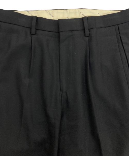 N.HOOLYWOOD（エヌ ハリウッド）N.HOOLYWOOD (エヌ ハリウッド) WIDE TAPERD EASY SLACKS ブラック サイズ:38の古着・服飾アイテム