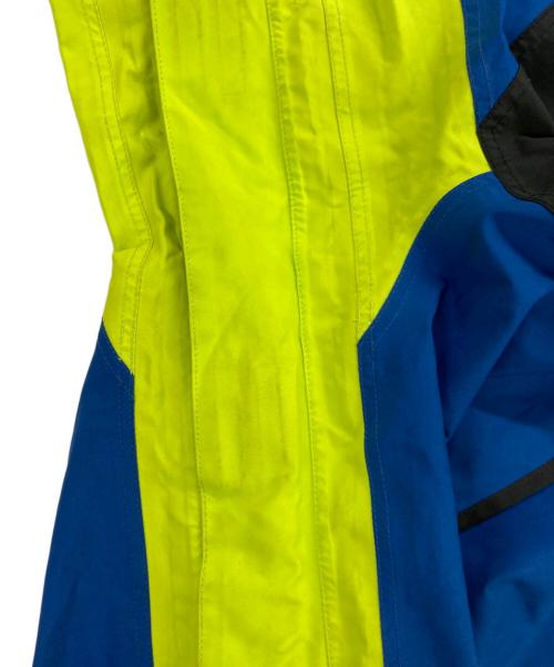 NIKE ACG（ナイキエーシージー）NIKE ACG (ナイキエーシージー) STORM-FIT マウンテンパーカ イエロー×ブルー サイズ:Lの古着・服飾アイテム