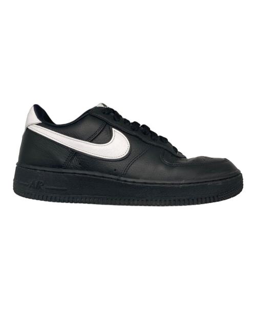 NIKE（ナイキ）NIKE (ナイキ) Air Force 1 Low Retro QS エアフォース1 ロー レトロ QS ローカットスニーカー ブラック サイズ:26.5の古着・服飾アイテム
