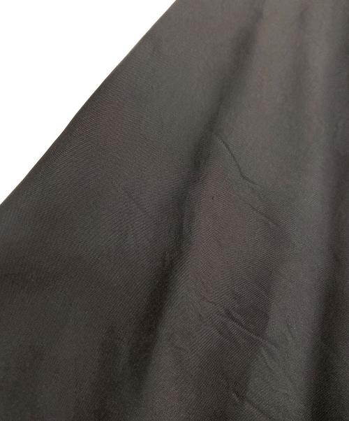 BLACK COMME des GARCONS（ブラックコムデギャルソン）BLACK COMME des GARCONS (ブラックコムデギャルソン) バッグ刺繍羽織コート ブラック サイズ:XSの古着・服飾アイテム