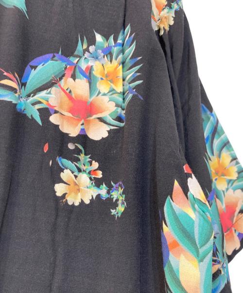 ALOHA RUG（アロハラグ）ALOHA RUG (アロハラグ) レーヨンアロハシャツ ハイビスカス ブラック サイズ:XLの古着・服飾アイテム