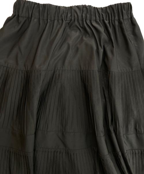 BEARDSLEY（ビアズリー）BEARDSLEY (ビアズリー) プリーツティアードスカート ブラック サイズ:Fの古着・服飾アイテム