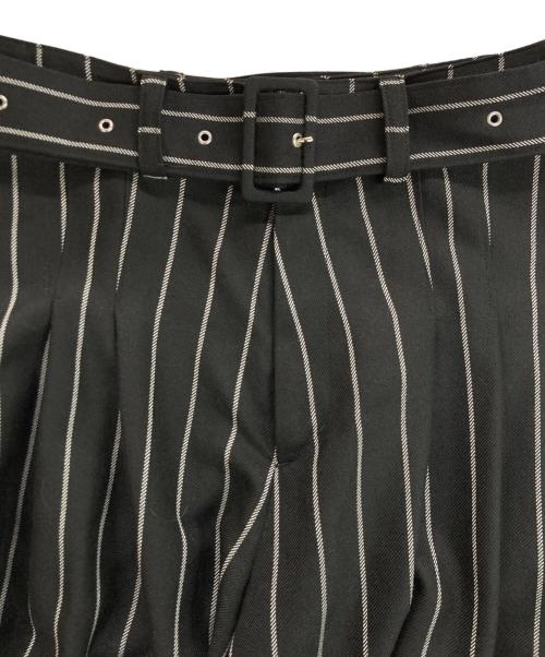 MIHARA YASUHIRO（ミハラヤスヒロ）MIHARA YASUHIRO (ミハラヤスヒロ) ストライプワイドパンツ ブラック サイズ:38の古着・服飾アイテム