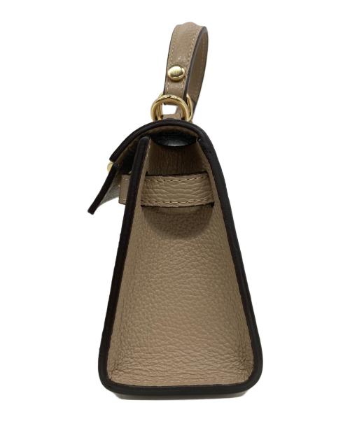 AULENTTI（オウレンティ）AULENTTI (オウレンティ) 金具ベルト付きバッグ ショルダーバッグ ベージュの古着・服飾アイテム