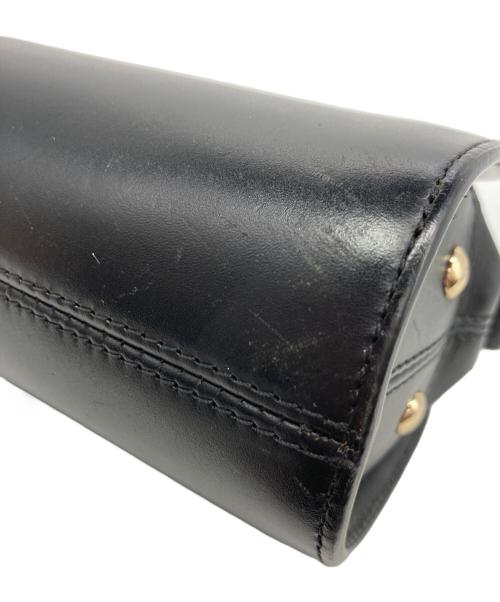 A.P.C.（アーペーセー）A.P.C. (アーペーセー) ハーフムーン ショルダーバッグ ブラックの古着・服飾アイテム