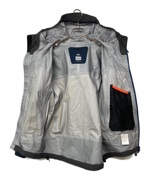 MILLET（ミレー）MILLET (ミレー) トリロジー ティフォン タフ II ストレッチ ジャケット ブラウン×ネイビー サイズ:Sの古着・服飾アイテム