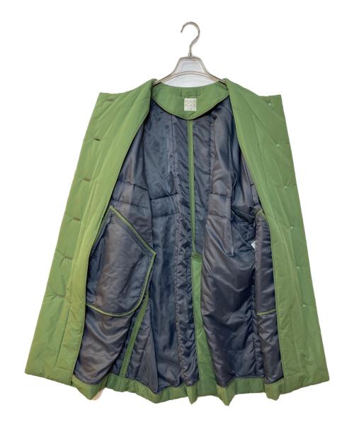 PLEATS PLEASE（プリーツプリーズ）PLEATS PLEASE (プリーツプリーズ) ショール付き中綿ノーカラーコート グリーン サイズ:3の古着・服飾アイテム