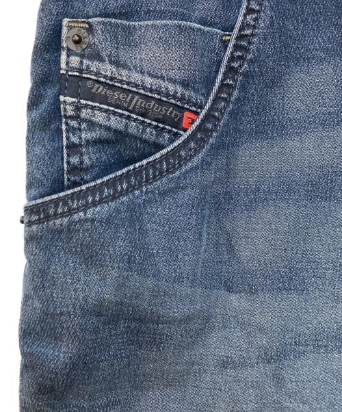 DIESEL（ディーゼル）DIESEL (ディーゼル) KROOSHORT-NE デニムハーフパンツ　ショーツ インディゴ サイズ:34の古着・服飾アイテム