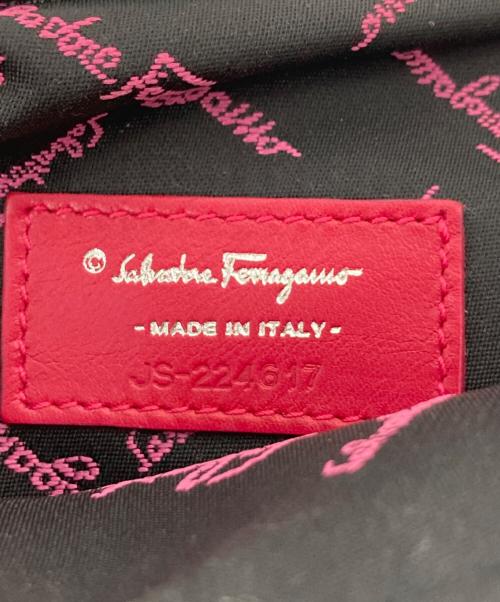 Salvatore Ferragamo（サルヴァトーレ フェラガモ）Salvatore Ferragamo (サルヴァトーレ フェラガモ) ヴァラベロアがま口ハンドバッグ ブラックの古着・服飾アイテム