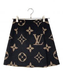 LOUIS VUITTON（ルイ ヴィトン）の古着「ジャイアントモノグラム Aラインミニスカート」｜ブラック×ベージュ