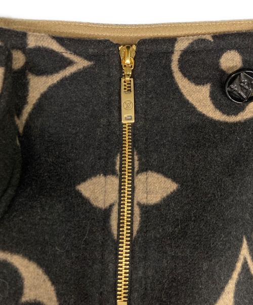 LOUIS VUITTON（ルイ ヴィトン）LOUIS VUITTON (ルイ ヴィトン) ジャイアントモノグラム Aラインミニスカート ブラック×ベージュ サイズ:36の古着・服飾アイテム