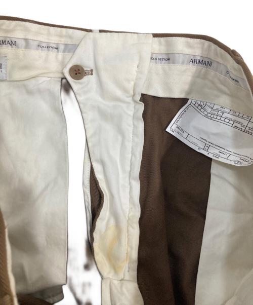 ARMANI COLLEZIONI（アルマーニ コレツィオーニ）ARMANI COLLEZIONI (アルマーニ コレツィオーニ) コットンタックパンツ ブラウン サイズ:56の古着・服飾アイテム