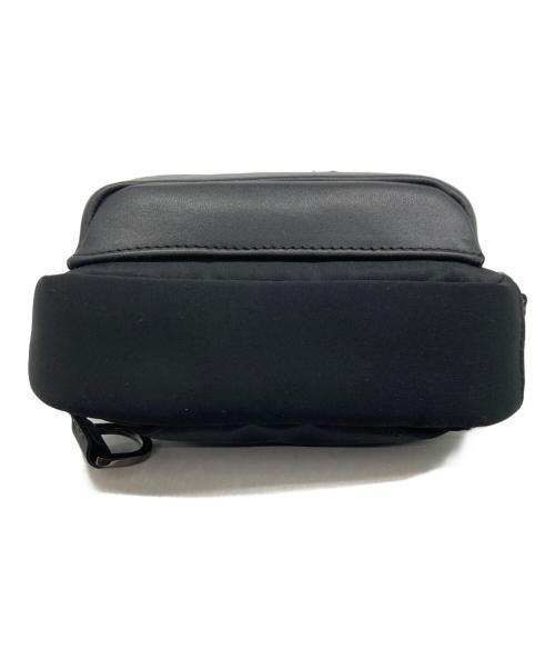 TUMI（トゥミ）TUMI (トゥミ) グレゴリースリング ブラックの古着・服飾アイテム