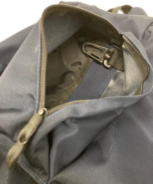 LOWERCASE（ロウワーケース）LOWERCASE (ロウワーケース) デイパック ネイビーの古着・服飾アイテム