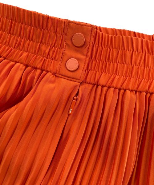 HYKE（ハイク）HYKE (ハイク) TAFFETA PLEATED SKIRT オレンジ サイズ:1の古着・服飾アイテム