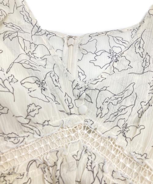 HER LIP TO（ハーリップトゥ）HER LIP TO (ハーリップトゥ) Monotone Floral Pleated Dress ベージュ サイズ:Sの古着・服飾アイテム