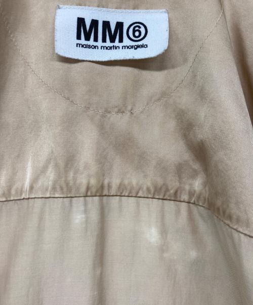 MM6 Maison Margiela（エムエムシックスメゾンマルジェラ）MM6 Maison Margiela (エムエムシックスメゾンマルジェラ) サテンL/Sシャツ ベージュ サイズ:38の古着・服飾アイテム