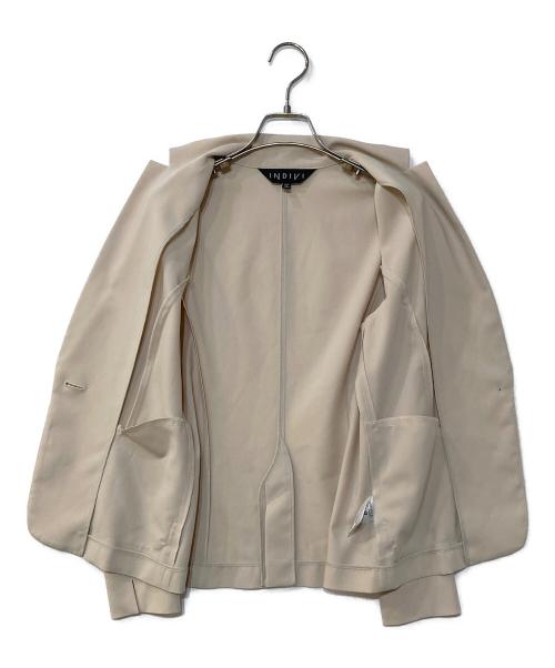 INDIVI（インディヴィ）INDIVI (インディヴィ) 2WAYストレッチセットアップ ベージュ サイズ:38の古着・服飾アイテム