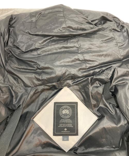 CANADA GOOSE（カナダグース）CANADA GOOSE (カナダグース) LORETTE PARKA BLACK LABEL オフグレー サイズ:S/Pの古着・服飾アイテム