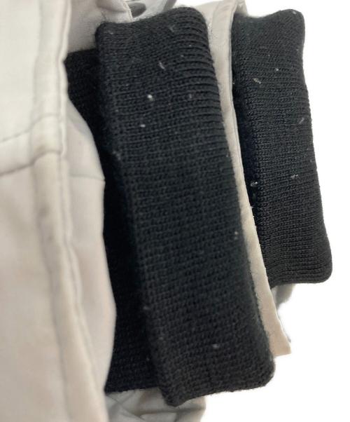 CANADA GOOSE（カナダグース）CANADA GOOSE (カナダグース) LORETTE PARKA BLACK LABEL オフグレー サイズ:S/Pの古着・服飾アイテム