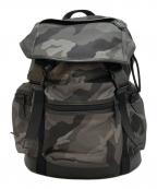 COACHコーチ）の古着「カモフラージュ柄リュック」｜グレー