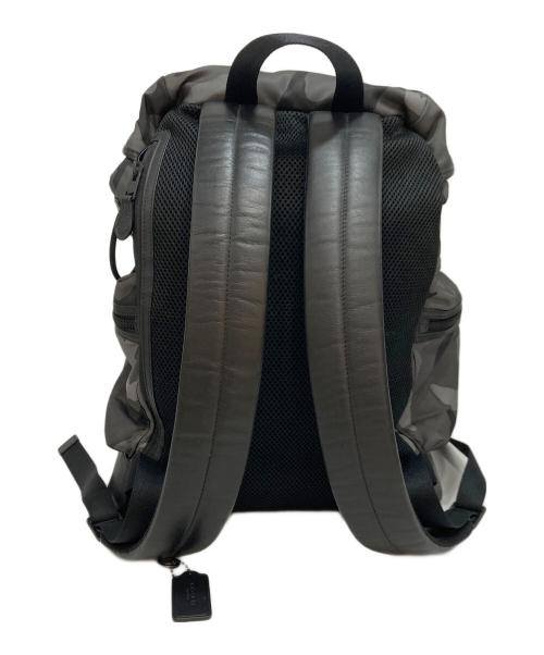 COACH（コーチ）COACH (コーチ) カモフラージュ柄リュック グレーの古着・服飾アイテム