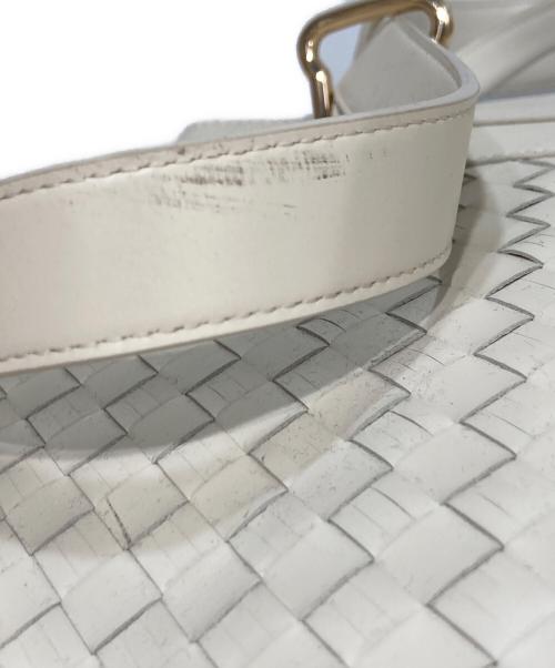 COLE HAAN（コールハーン）COLE HAAN (コールハーン) レザードローストリングバックパック ホワイトの古着・服飾アイテム