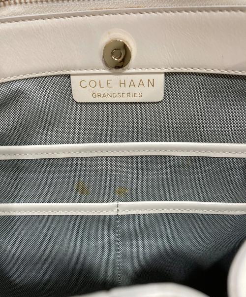 COLE HAAN（コールハーン）COLE HAAN (コールハーン) レザードローストリングバックパック ホワイトの古着・服飾アイテム